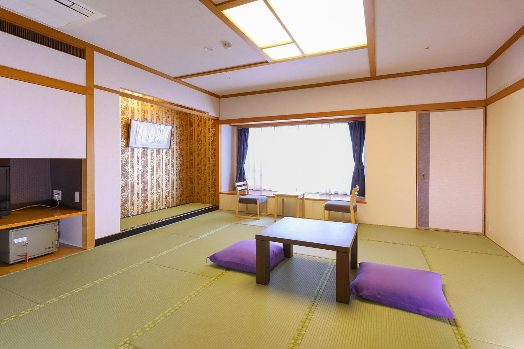 Ooedo Onsen Monogatari Premium Yamashitaya Ryokan Kaga (Ishikawa)