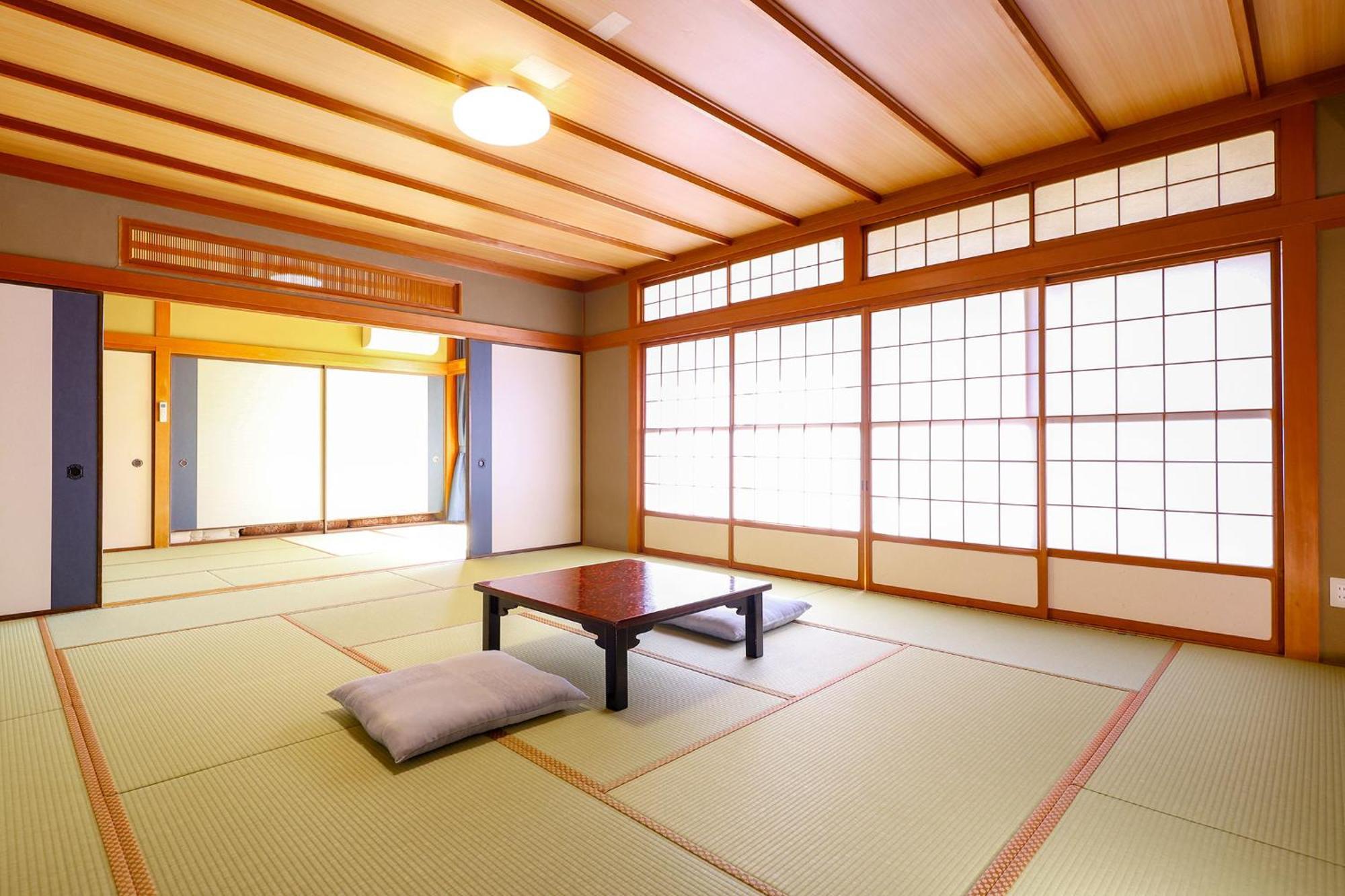 Ooedo Onsen Monogatari Premium Yamashitaya Ryokan Kaga (Ishikawa)